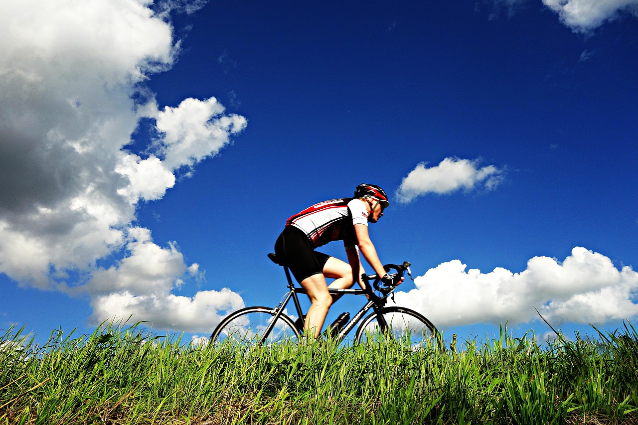 cyclist-gc00c524bf_1280 Bike rider