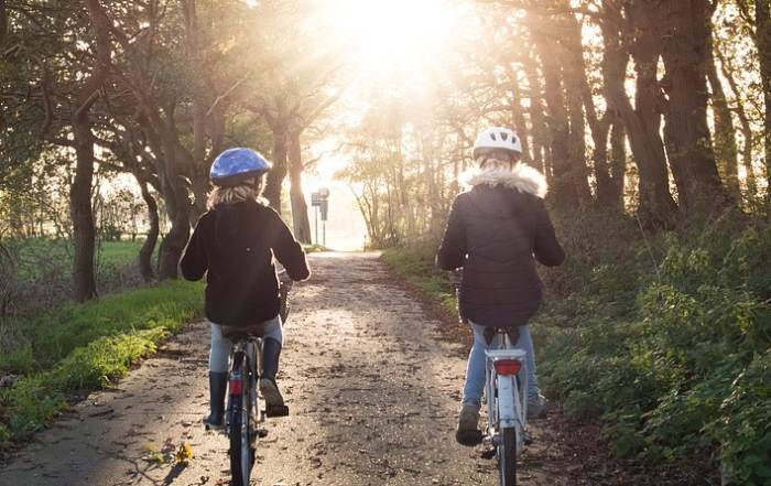 Children cycling