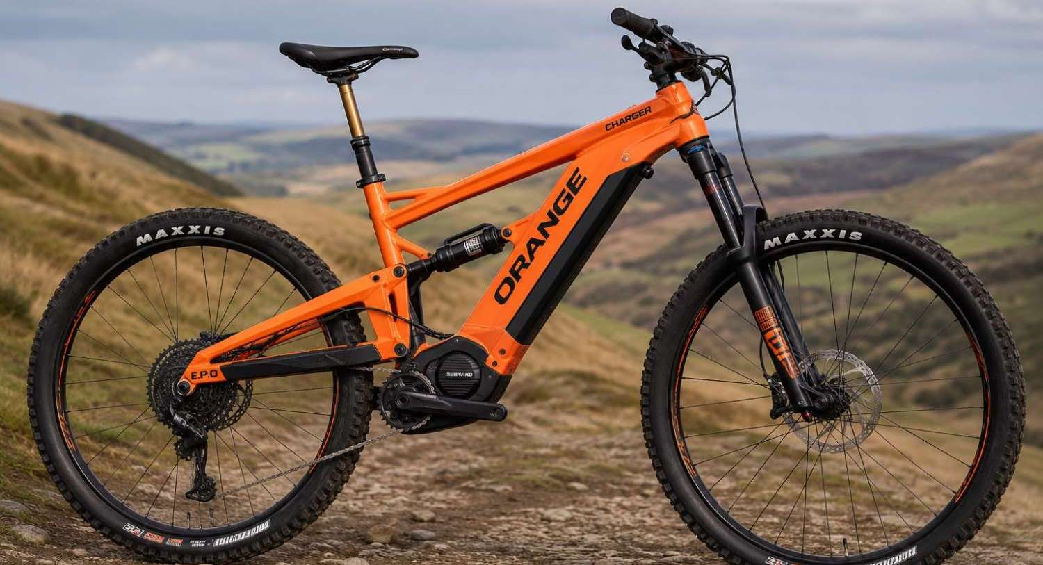 Orange Charger 2019