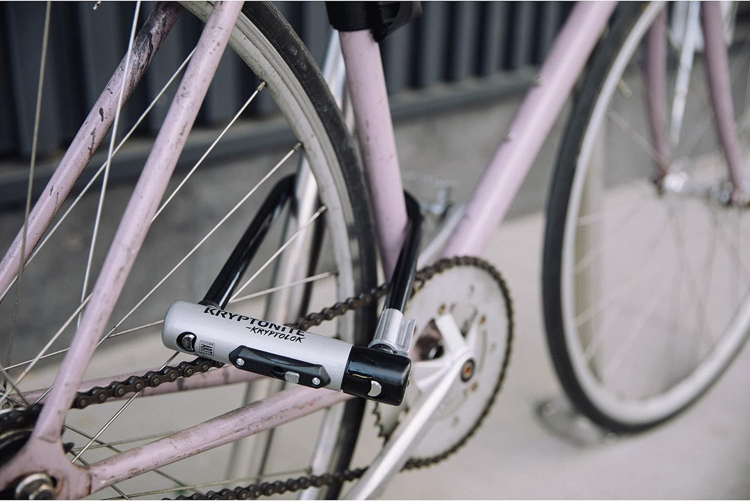 Kryptonite Kryptolok 12.7mm U-Lock with FlexFrame-U Bracket - Image 7
