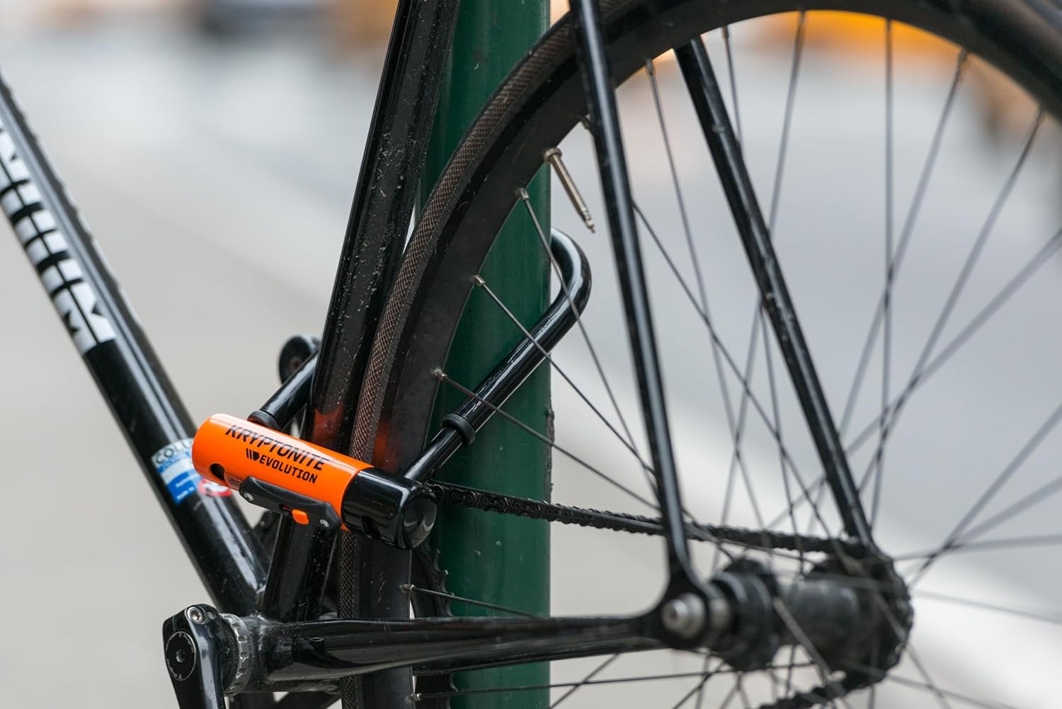 Kryptonite Evolution 11-14mm U-Lock with FlexFrame-U Bracket - Image 5