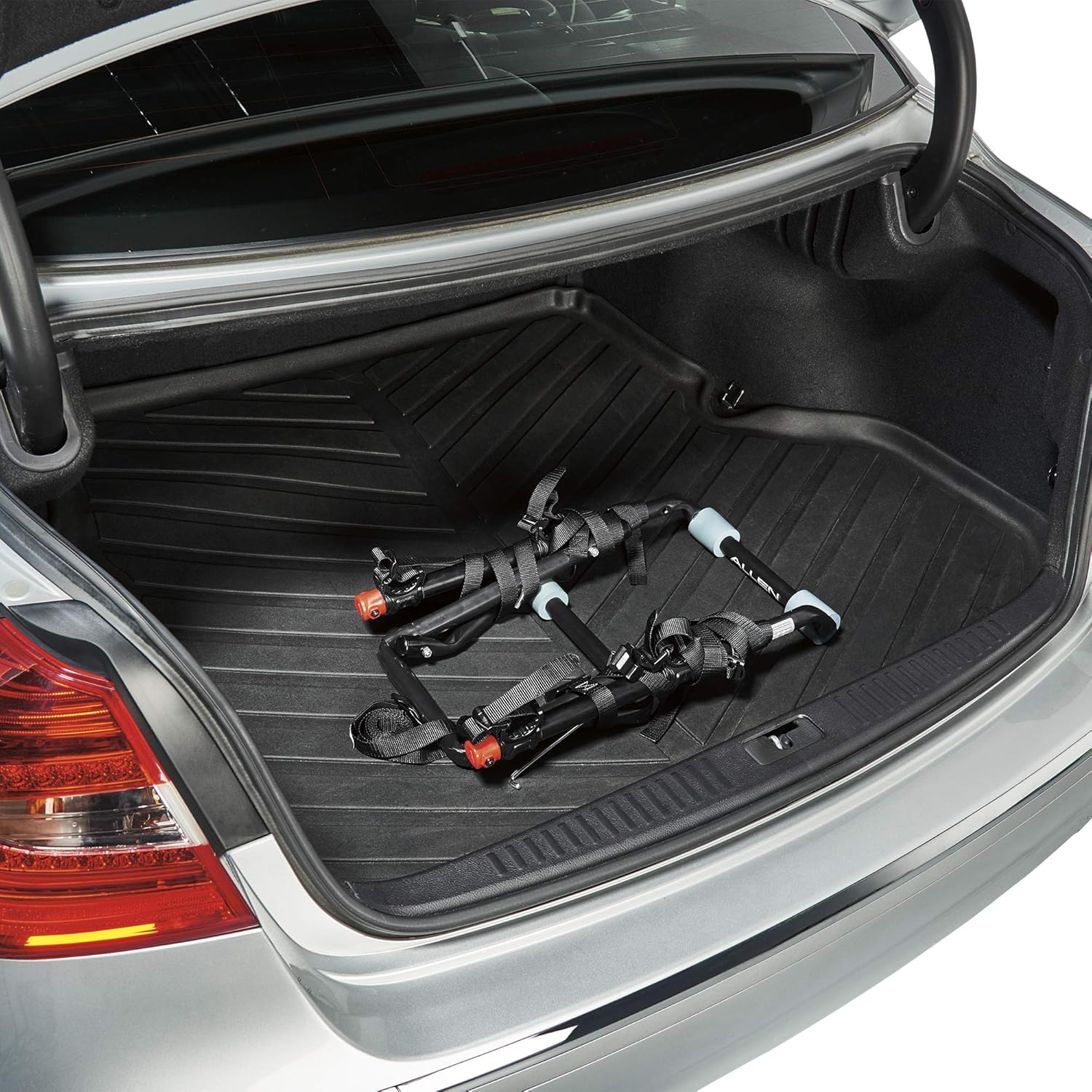 DELUXE TRUNK MOUNTED BIKE RACK - Image 6