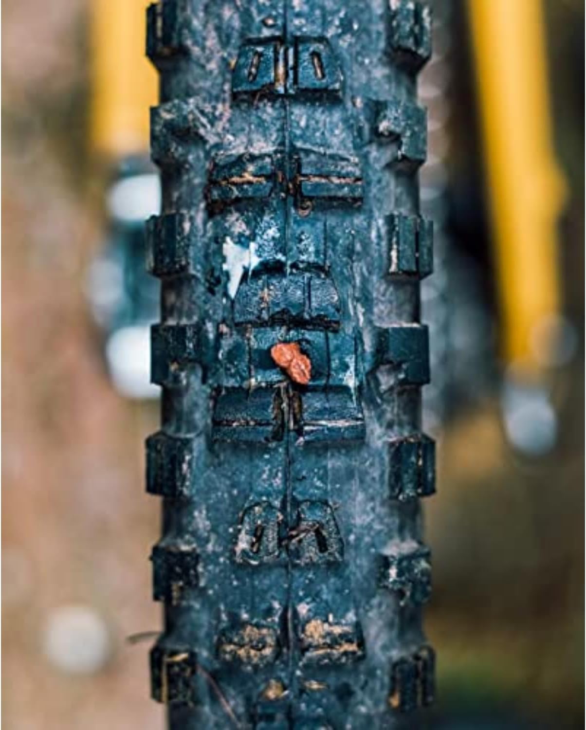 Peaty's Holeshot Tubeless Tyre Puncture Plugger Kit - Image 6